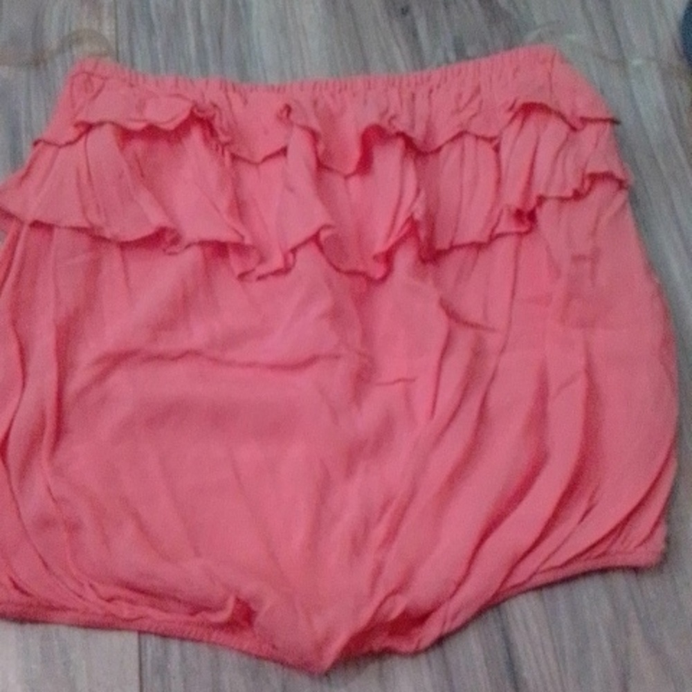 Early-Mid 2010 Off shoulder top